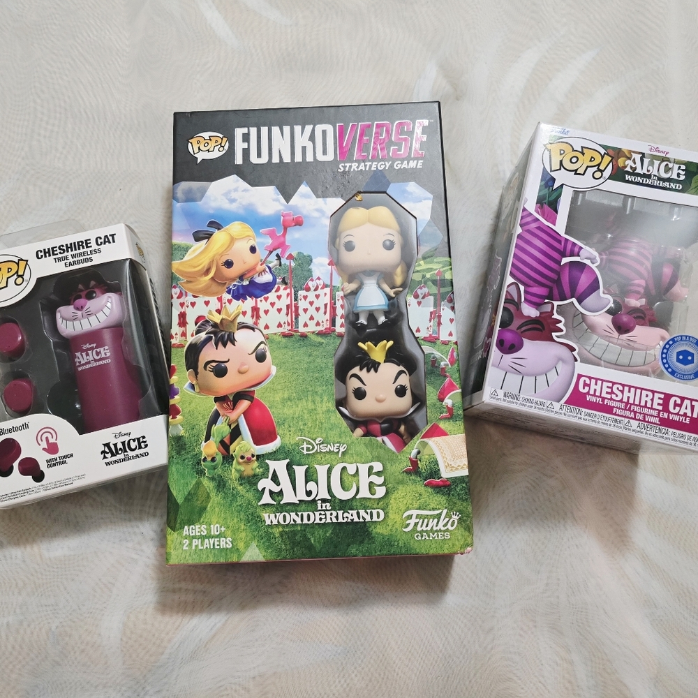 Funko Alice In Wonderland Lot Bundle Chesire Cat Disney